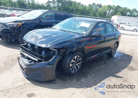 2024 Volkswagen Jetta 1.5T S z USA, uszkodzony, nr VIN 3VW5M7BU5RM061175